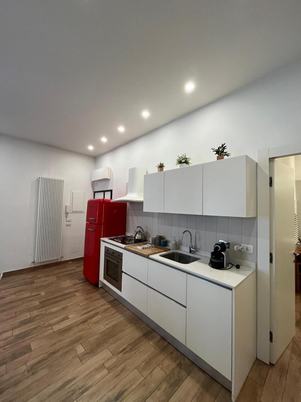 La Dolce Vita - Luxury Colosseum Boutique Apartment Rome Luaran gambar