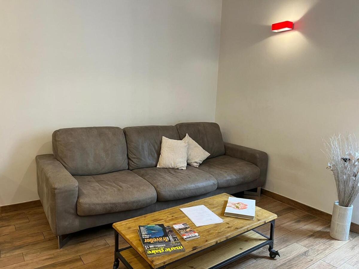 La Dolce Vita - Luxury Colosseum Boutique Apartment Rome Luaran gambar